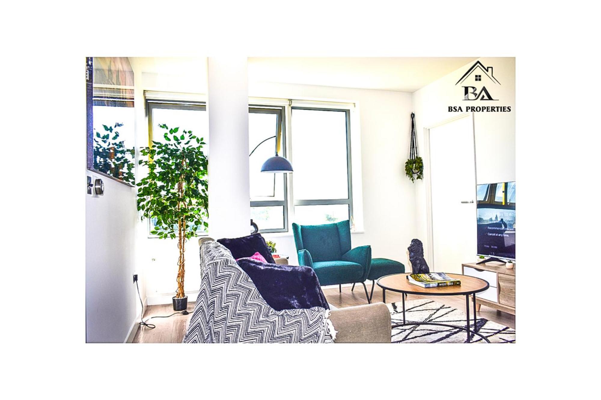 City Centre Apartment Close To Ascot & Legoland Sleep Upto 4 Guests - Parking On Request! براكنيل المظهر الخارجي الصورة