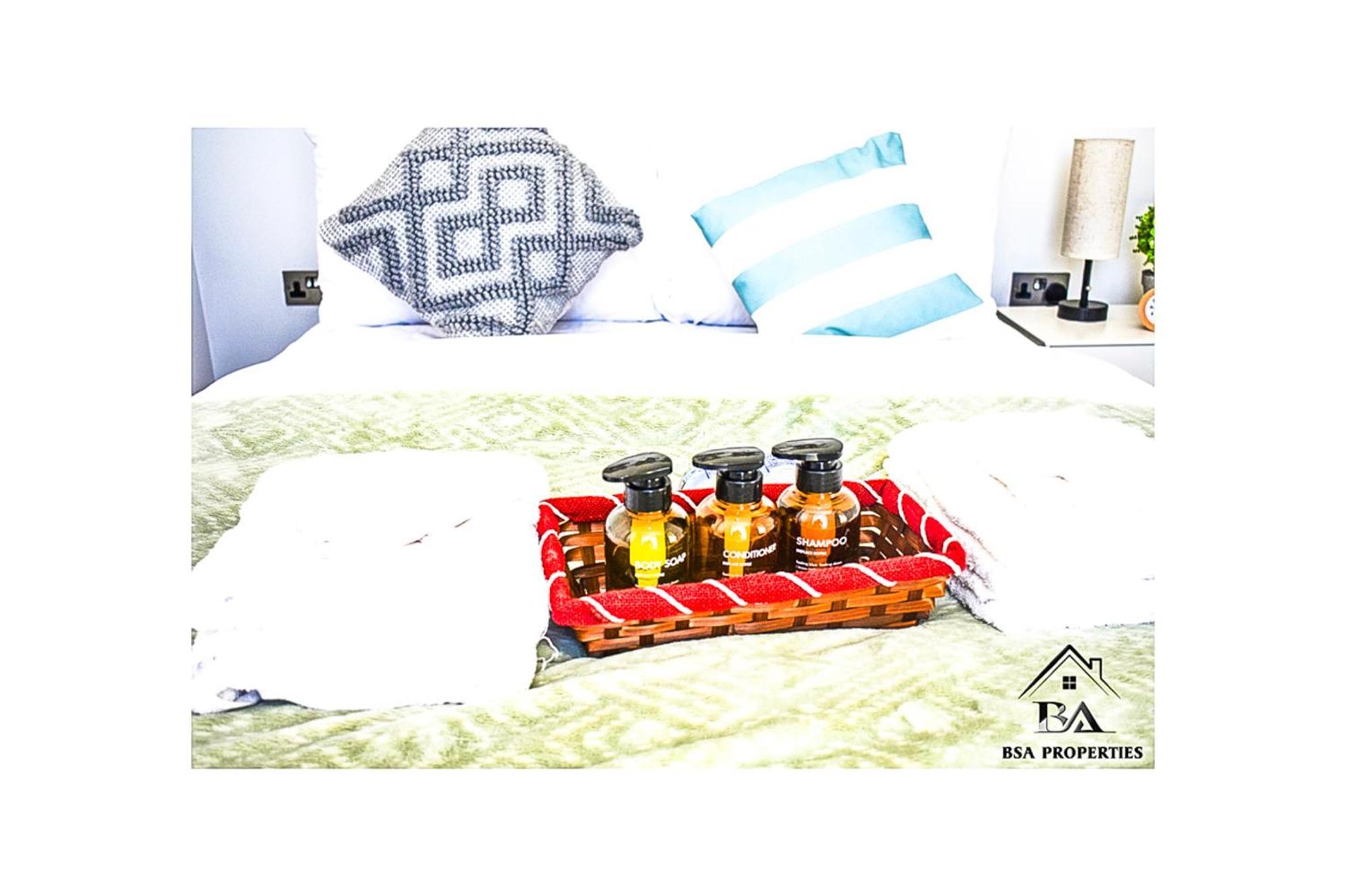 City Centre Apartment Close To Ascot & Legoland Sleep Upto 4 Guests - Parking On Request! براكنيل المظهر الخارجي الصورة