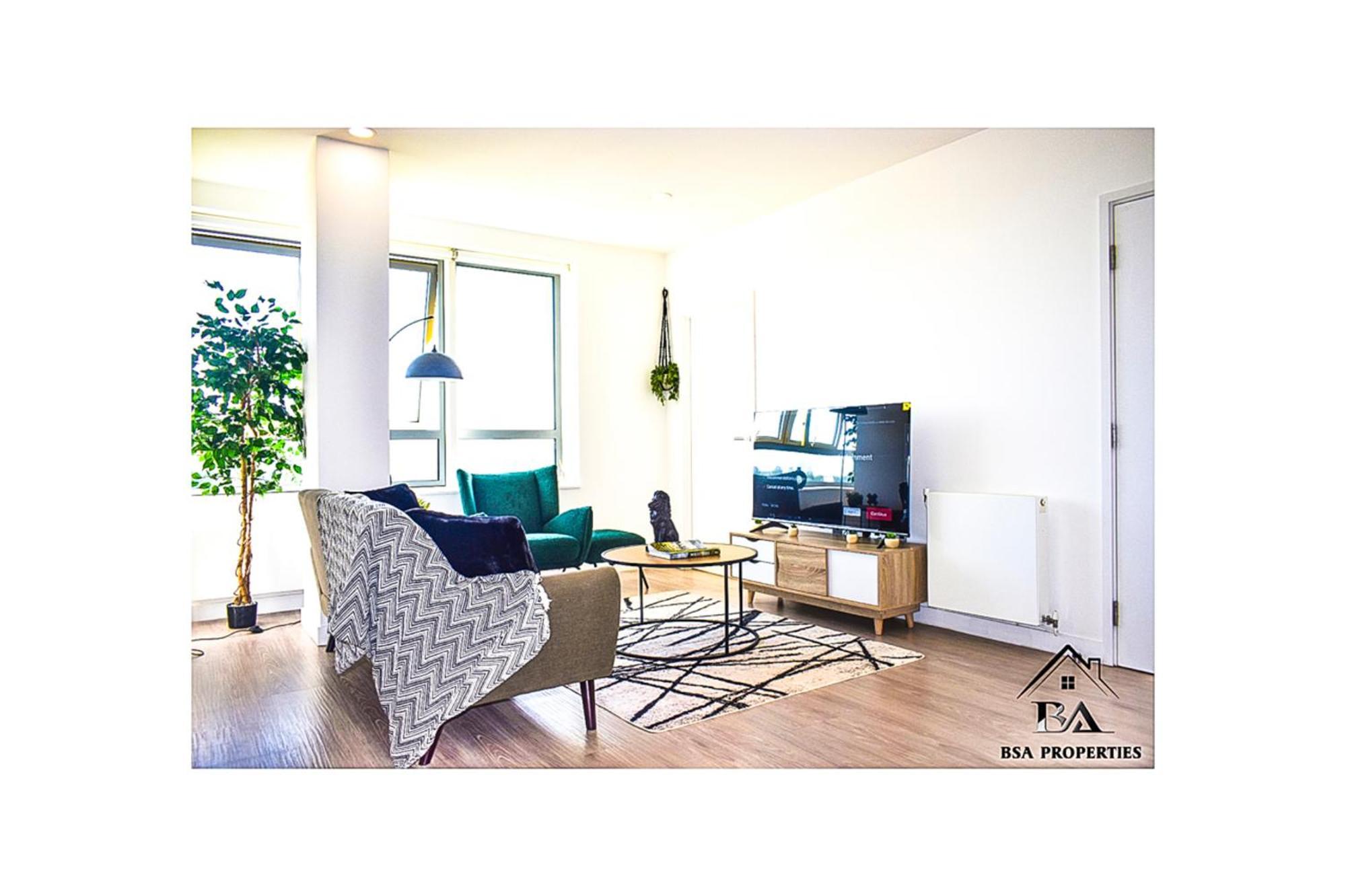 City Centre Apartment Close To Ascot & Legoland Sleep Upto 4 Guests - Parking On Request! براكنيل المظهر الخارجي الصورة