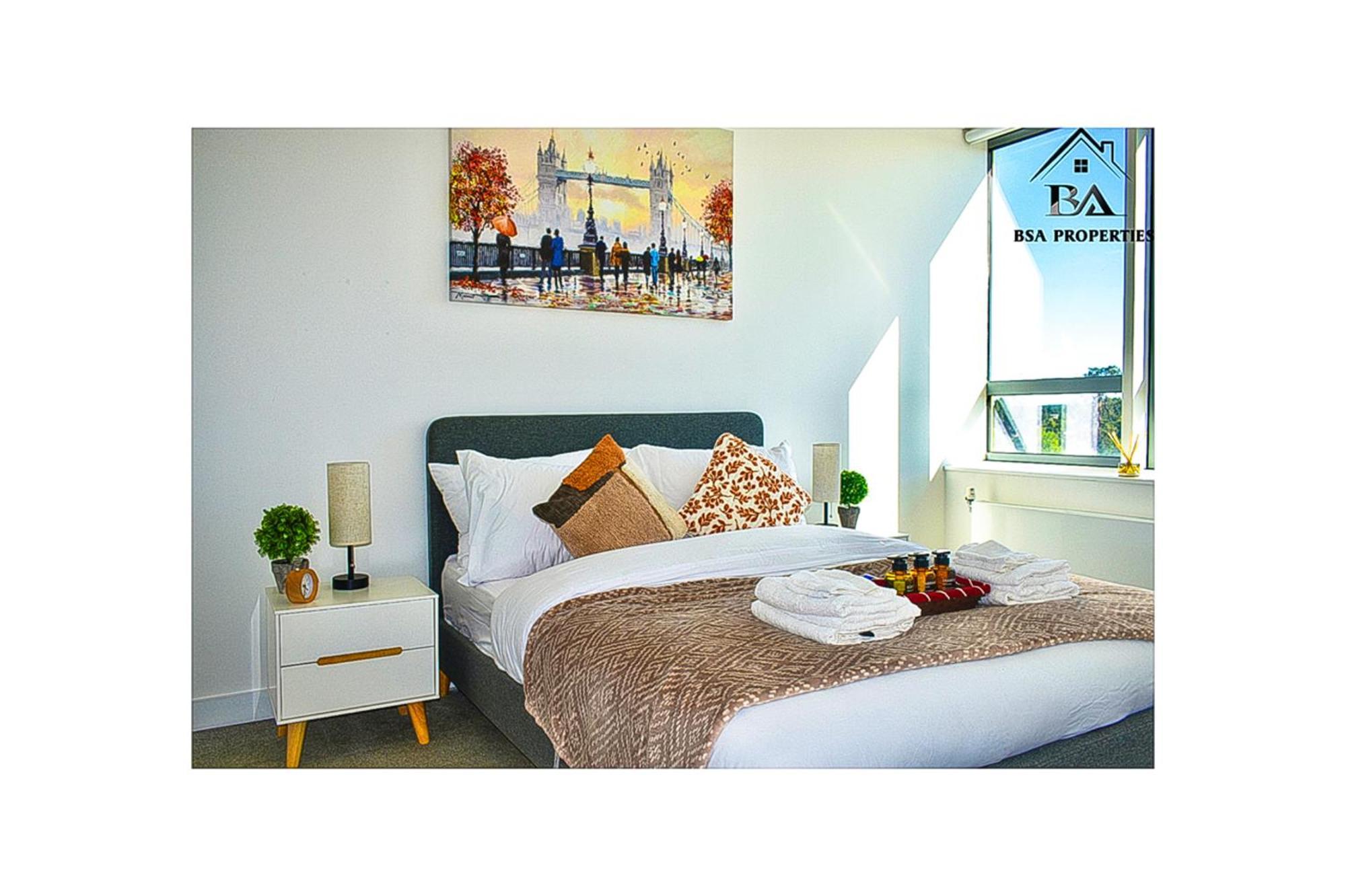 City Centre Apartment Close To Ascot & Legoland Sleep Upto 4 Guests - Parking On Request! براكنيل المظهر الخارجي الصورة