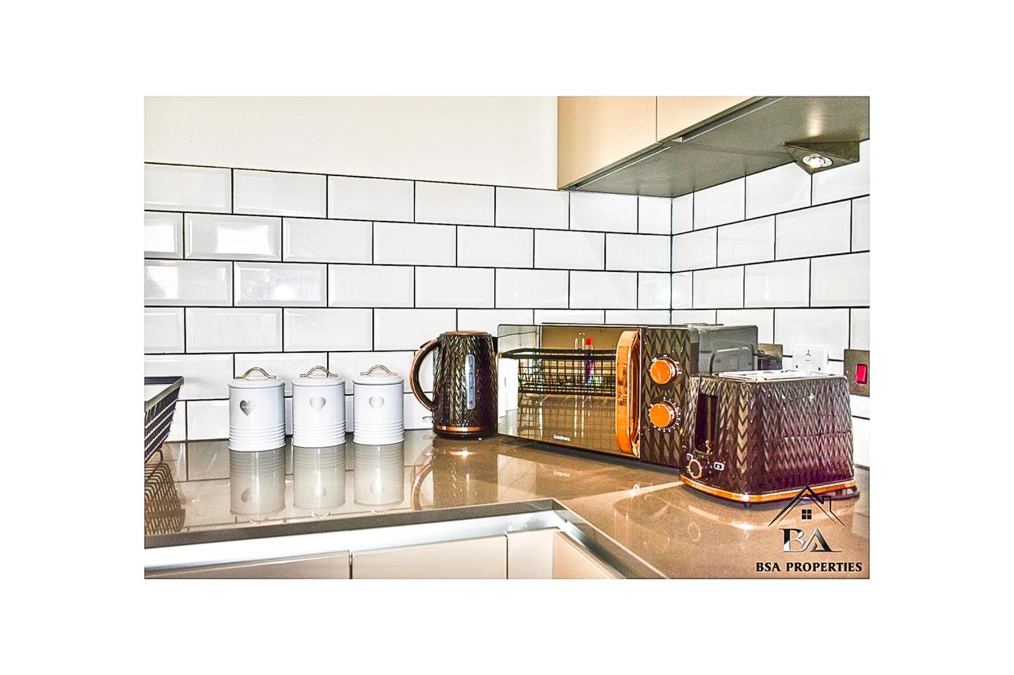 City Centre Apartment Close To Ascot & Legoland Sleep Upto 4 Guests - Parking On Request! براكنيل المظهر الخارجي الصورة