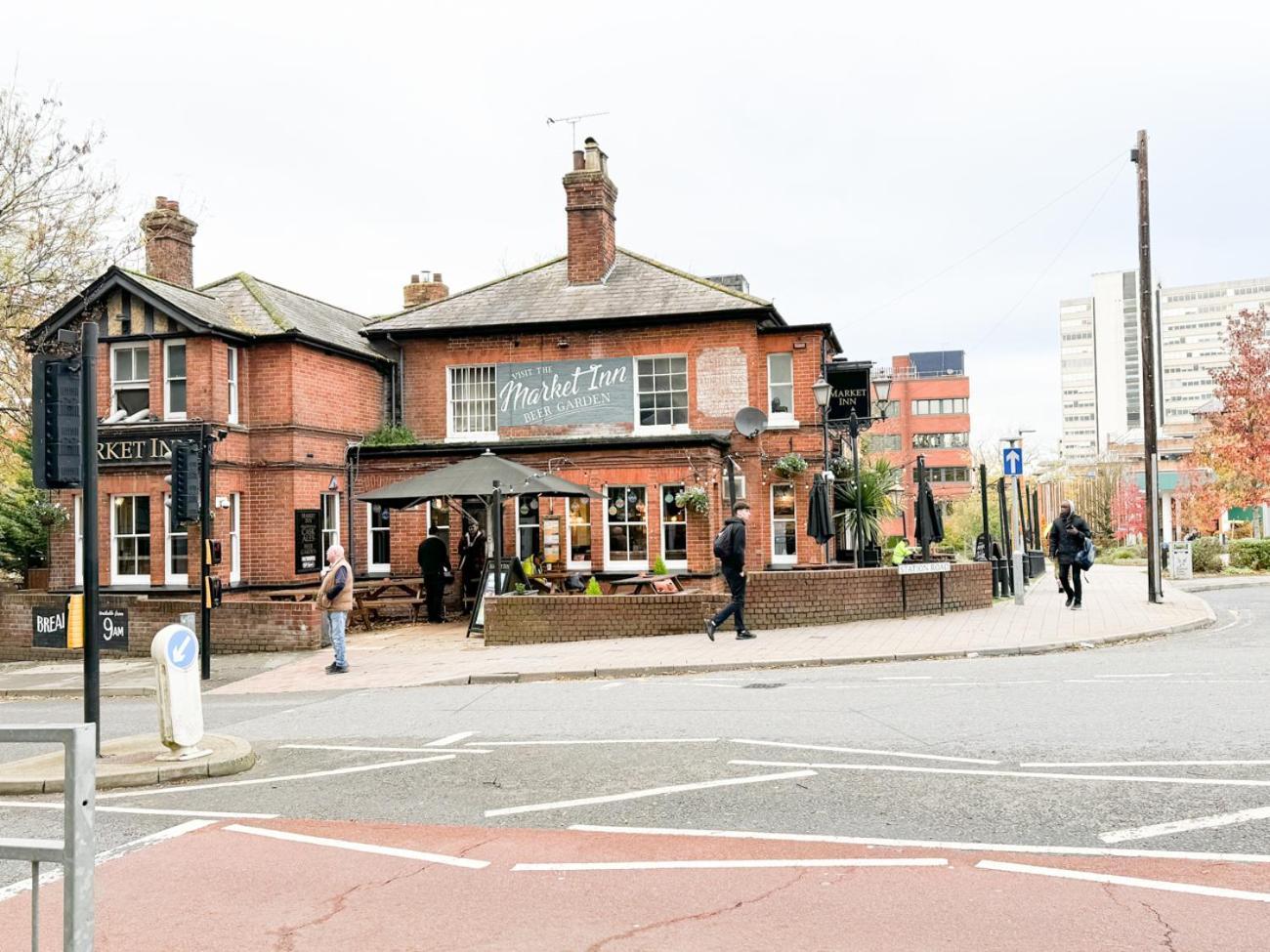 City Centre Apartment Close To Ascot & Legoland Sleep Upto 4 Guests - Parking On Request! براكنيل المظهر الخارجي الصورة